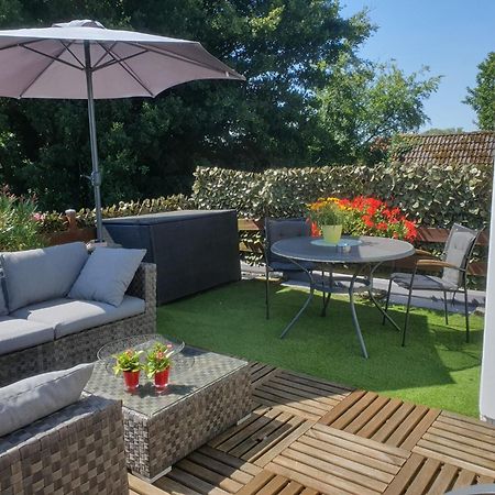 Zonnig Appartement Maasbommel. Eksteriør billede