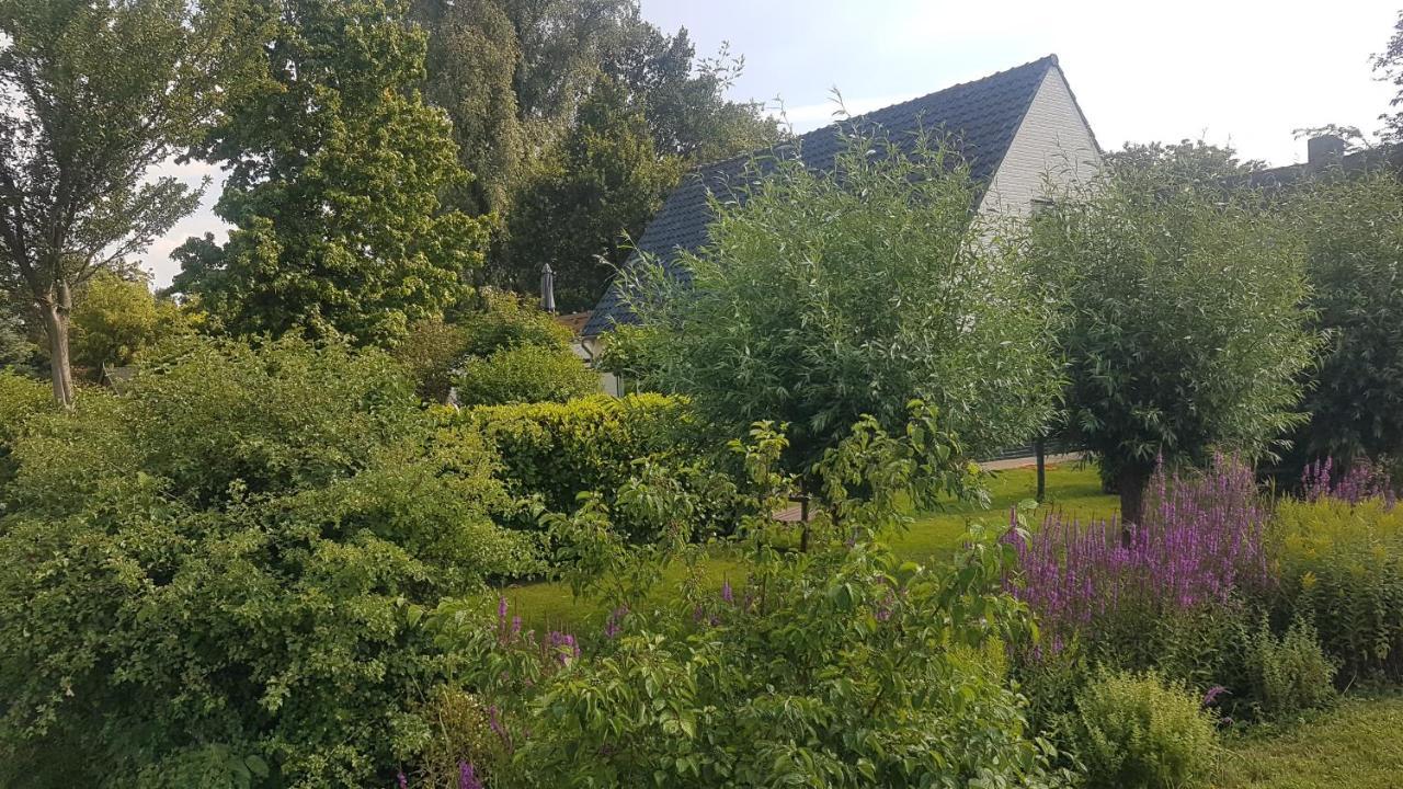 Zonnig Appartement Maasbommel. Eksteriør billede